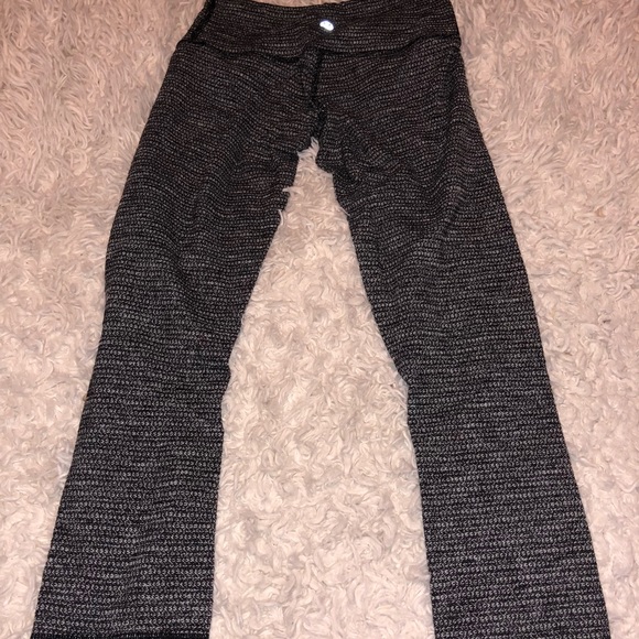 ‼️SOLD‼️ Lululemon coco pique leggings - Picture 4 of 6